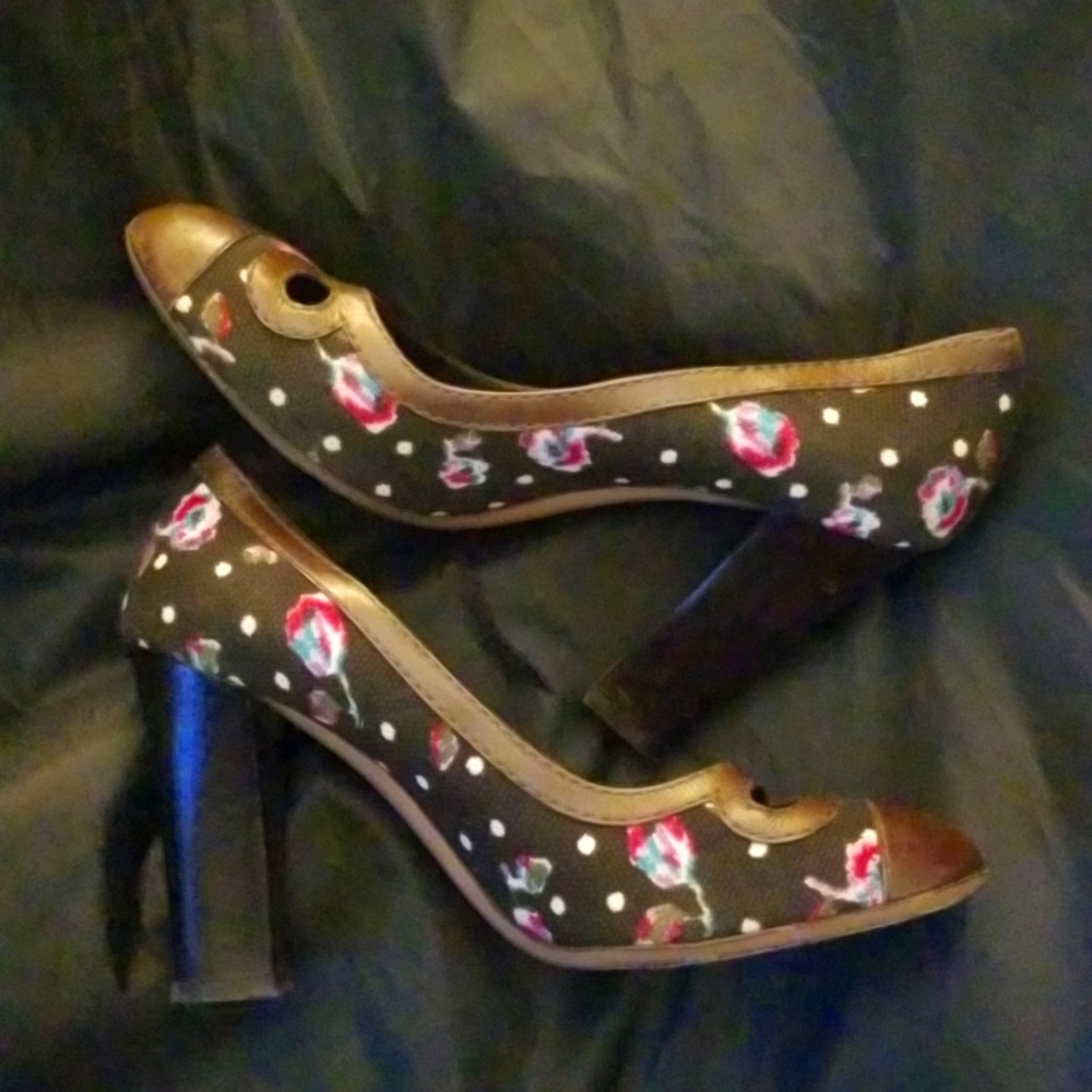 Moschino Cheap & Chic Floral Textured Heels Leather Peep Toe Italy EU 36